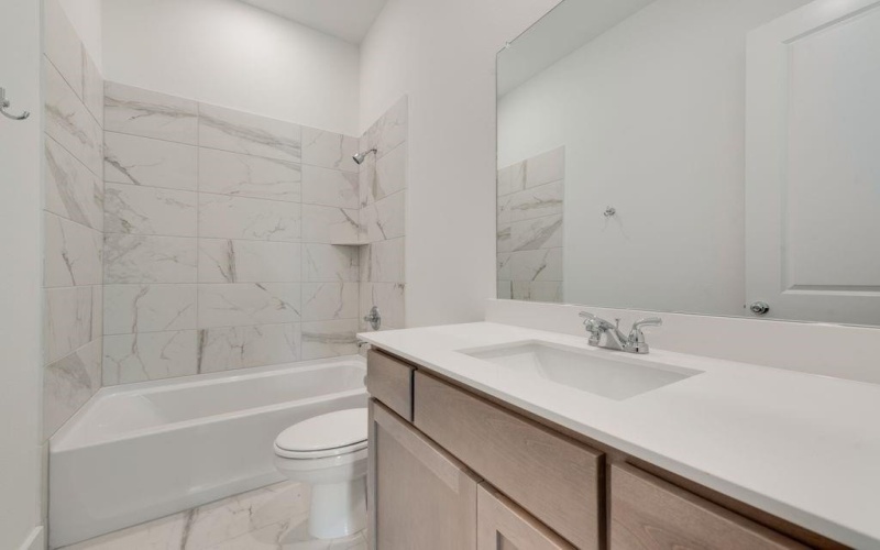1058 Bingham Way, Forney, TX 75126, 4 Bedrooms Bedrooms, ,5 BathroomsBathrooms,Residential,For Sale,1058 Bingham Way,20812214