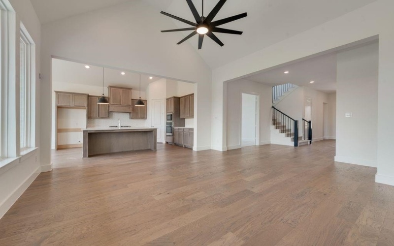 1058 Bingham Way, Forney, TX 75126, 4 Bedrooms Bedrooms, ,5 BathroomsBathrooms,Residential,For Sale,1058 Bingham Way,20812214