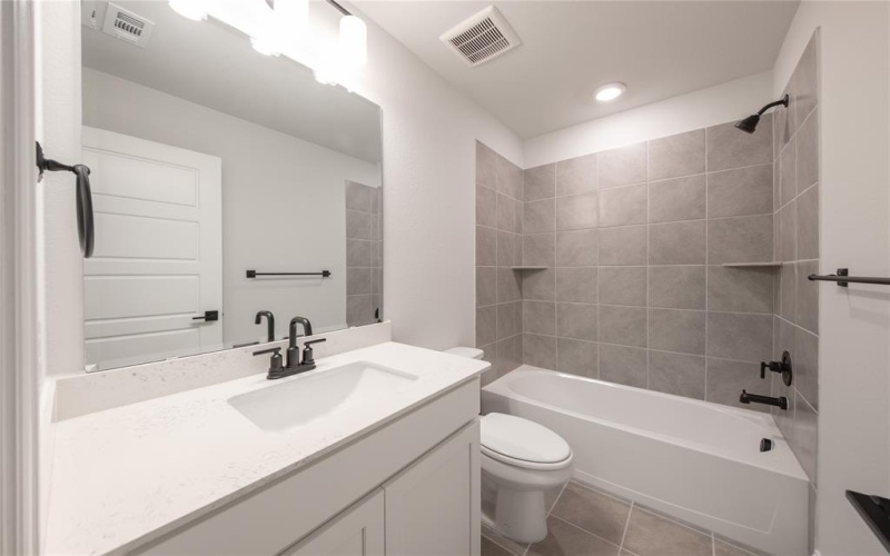 7937 Bayside Drive, Rowlett, TX 75088, 3 Bedrooms Bedrooms, ,3 BathroomsBathrooms,Residential,For Sale,7937 Bayside Drive,0,20812240