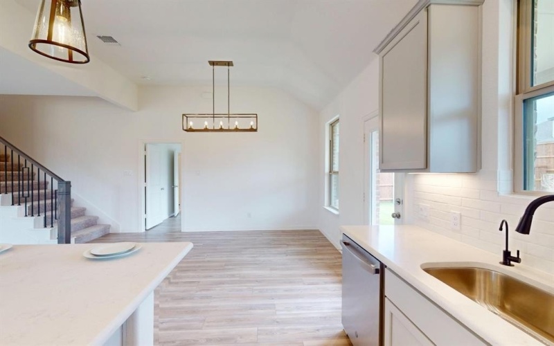 5205 Middlestone Lane, Denton, TX 76226, 5 Bedrooms Bedrooms, ,3 BathroomsBathrooms,Residential,For Sale,5205 Middlestone Lane,20800406