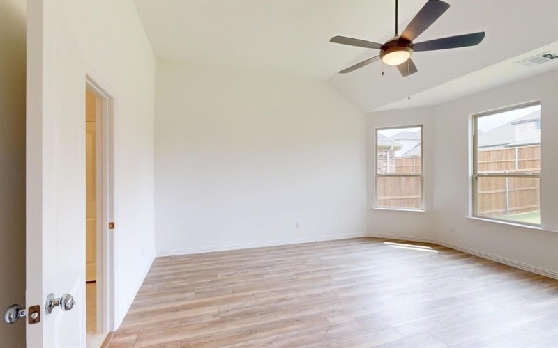 5205 Middlestone Lane, Denton, TX 76226, 5 Bedrooms Bedrooms, ,3 BathroomsBathrooms,Residential,For Sale,5205 Middlestone Lane,20800406