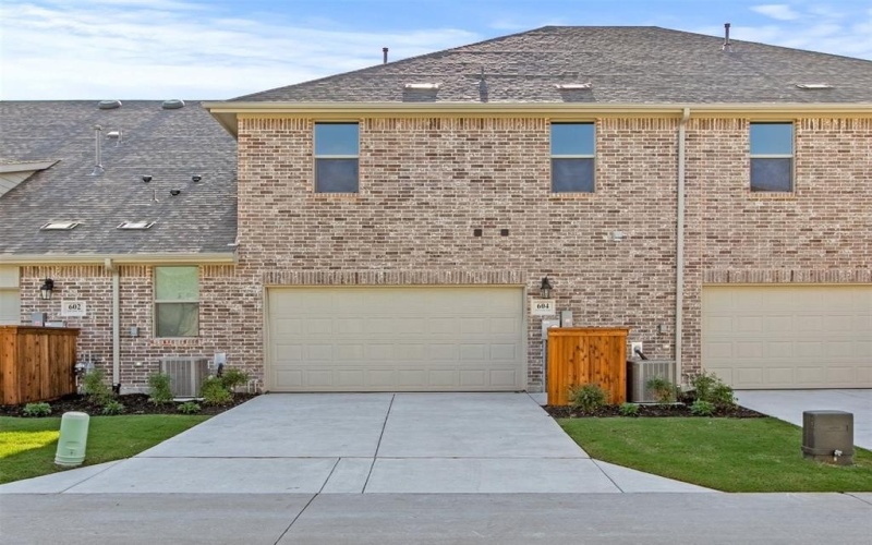 604 Tall Grass Trail, Wylie, TX 75098, 3 Bedrooms Bedrooms, ,2 BathroomsBathrooms,Residential,For Sale,604 Tall Grass Trail,20826042
