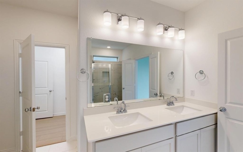 5204 Greenbrook Road, Denton, TX 76226, 4 Bedrooms Bedrooms, ,3 BathroomsBathrooms,Residential,For Sale,5204 Greenbrook Road,20842350