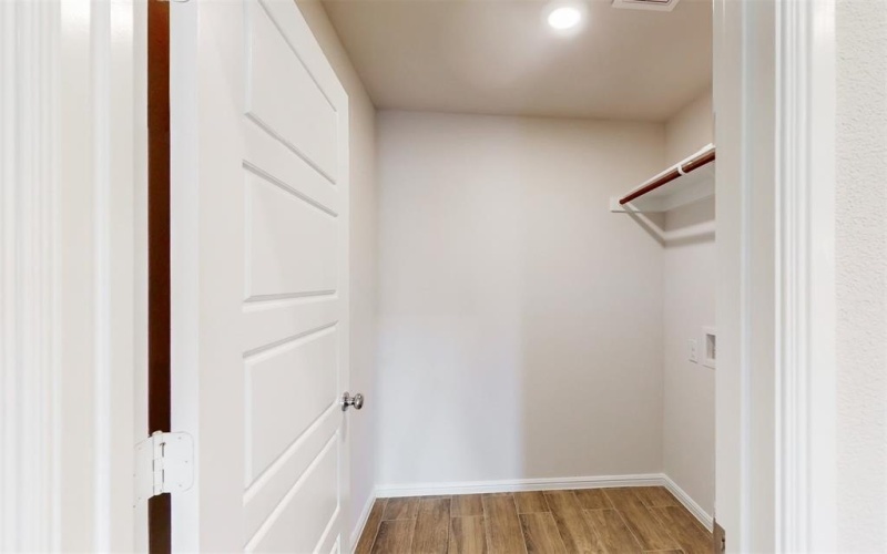1117 South Hill Drive, Crowley, TX 76036, 3 Habitaciones Habitaciones , ,2 BañosBaños,Residential,En Venta,1117 South Hill Drive,20830297