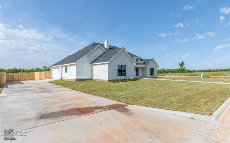 201 Colorado, Abilene, TX 79606, 3 Bedrooms Bedrooms, ,2 BathroomsBathrooms,Residential,For Sale,201 Colorado,20798960