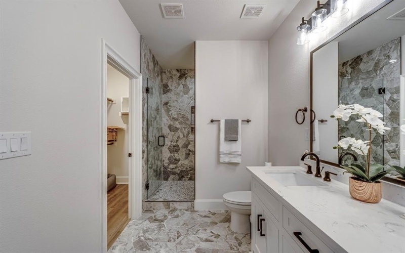 320 Woodside Trail, Waxahachie, TX 75165, 2 Bedrooms Bedrooms, ,1 BathroomBathrooms,Residential,For Sale,320 Woodside Trail,20878068