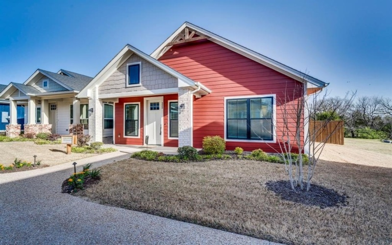 320 Woodside Trail, Waxahachie, TX 75165, 2 Bedrooms Bedrooms, ,1 BathroomBathrooms,Residential,For Sale,320 Woodside Trail,20878068