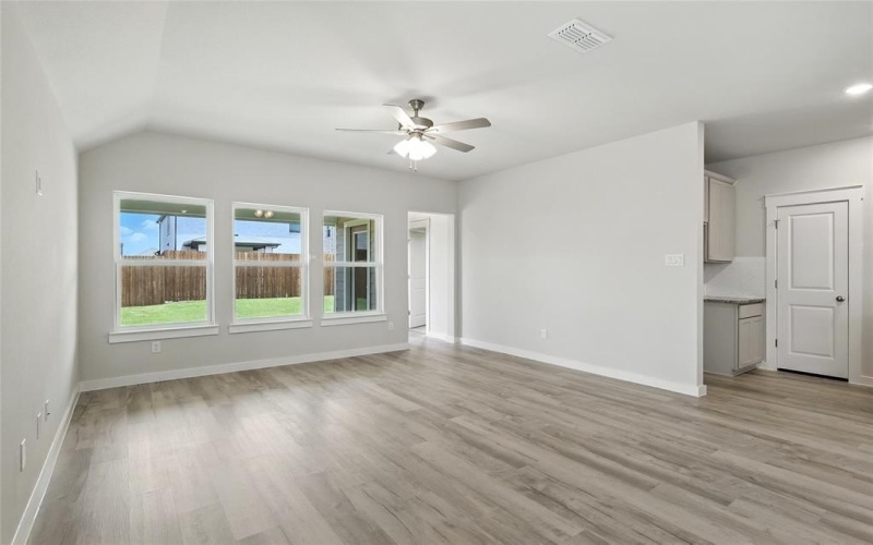 602 Martell Road, McKinney, TX 75407, 4 Bedrooms Bedrooms, ,2 BathroomsBathrooms,Residential,For Sale,602 Martell Road,20850143