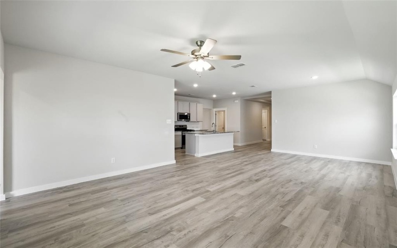 602 Martell Road, McKinney, TX 75407, 4 Bedrooms Bedrooms, ,2 BathroomsBathrooms,Residential,For Sale,602 Martell Road,20850143