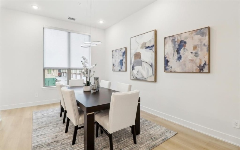 2524 Havenhurst Street #105, Farmers Branch, TX 75234, 3 Bedrooms Bedrooms, ,3 BathroomsBathrooms,Residential,For Sale,2524 Havenhurst Street,20862440