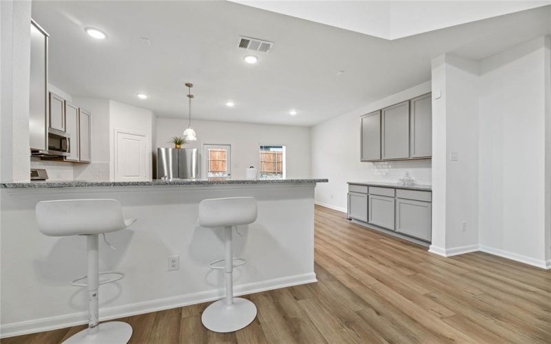 2408 Lundy Canyon Street, Forney, TX 75126, 4 Habitaciones Habitaciones , ,2 BañosBaños,Residential,En Venta,2408 Lundy Canyon Street,20847999