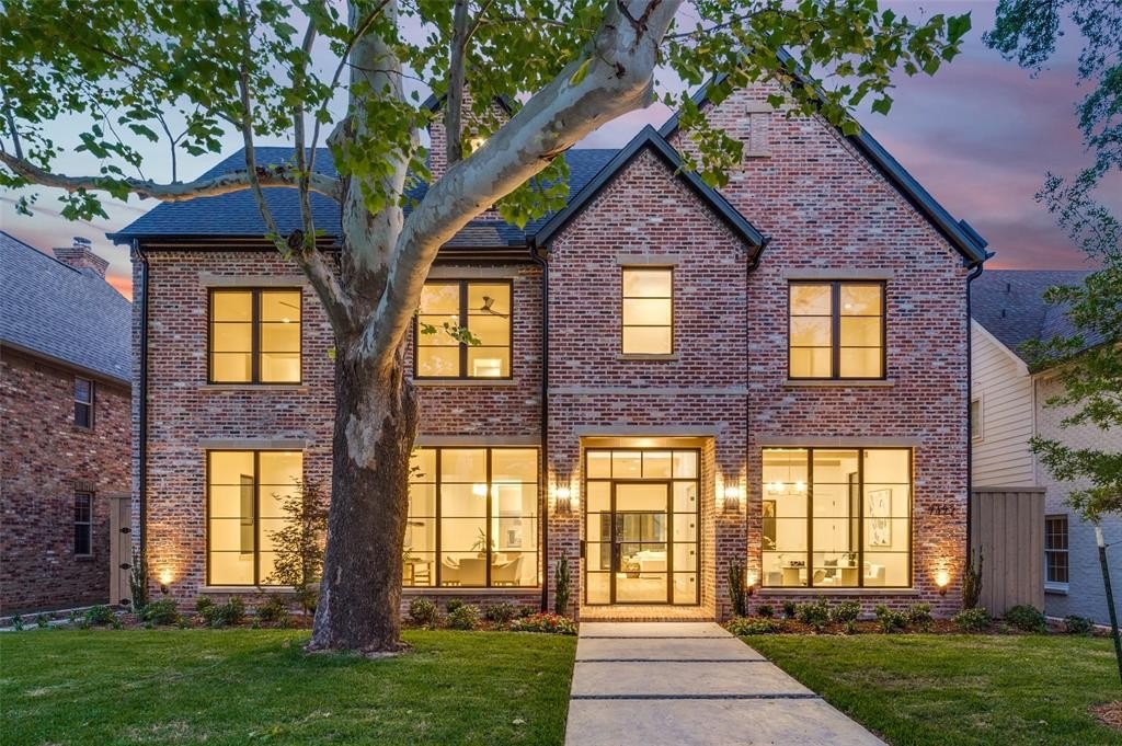 7422 VILLANOVA Street, Dallas, TX 75225, 6 Bedrooms Bedrooms, ,7 BathroomsBathrooms,Residential,For Sale,7422 VILLANOVA Street,20872929