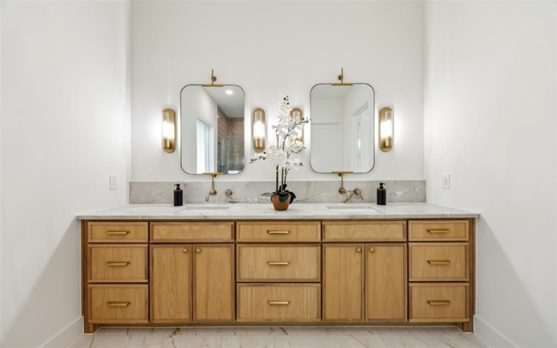 4415 Merrell Road, Dallas, TX 75229, 5 Bedrooms Bedrooms, ,6 BathroomsBathrooms,Residential,For Sale,4415 Merrell Road,20873257