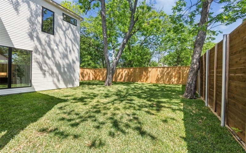 4415 Merrell Road, Dallas, TX 75229, 5 Bedrooms Bedrooms, ,6 BathroomsBathrooms,Residential,For Sale,4415 Merrell Road,20873257