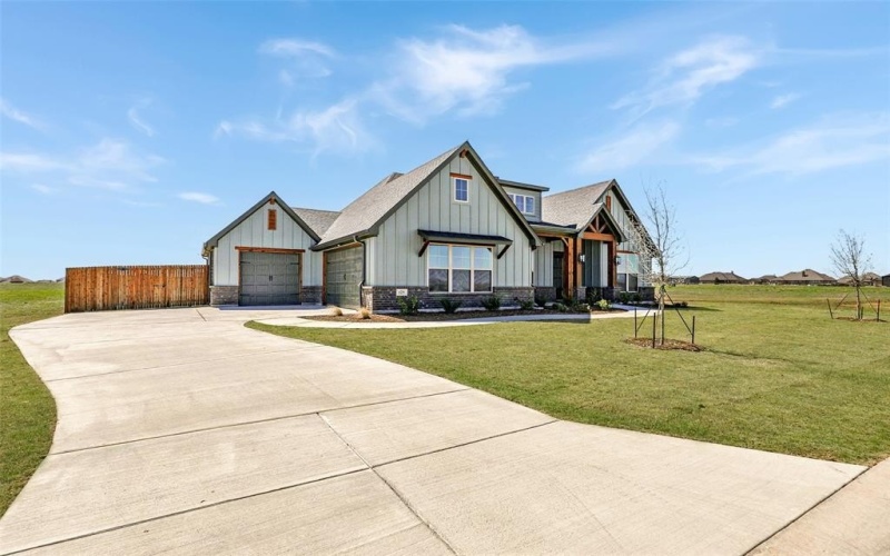 125 Mikasi Street, Godley, TX 76044, 3 Bedrooms Bedrooms, ,2 BathroomsBathrooms,Residential,For Sale,125 Mikasi Street,20846612