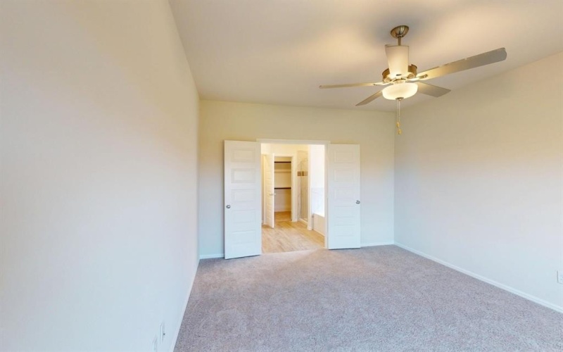 7504 Sunset Valley Lane, Denton, TX 76249, 5 Habitaciones Habitaciones , ,3 BañosBaños,Residential,En Venta,7504 Sunset Valley Lane,20859633