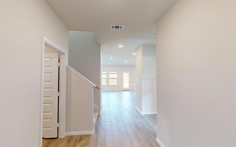 7504 Sunset Valley Lane, Denton, TX 76249, 5 Habitaciones Habitaciones , ,3 BañosBaños,Residential,En Venta,7504 Sunset Valley Lane,20859633