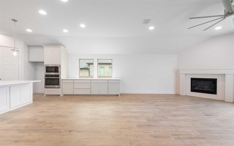 1218 Whitecliff Lane, Forney, TX 75126, 4 Bedrooms Bedrooms, ,3 BathroomsBathrooms,Residential,For Sale,1218 Whitecliff Lane,20873503