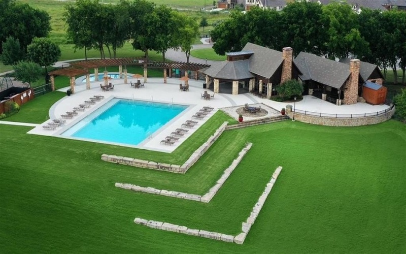 1218 Whitecliff Lane, Forney, TX 75126, 4 Bedrooms Bedrooms, ,3 BathroomsBathrooms,Residential,For Sale,1218 Whitecliff Lane,20873503