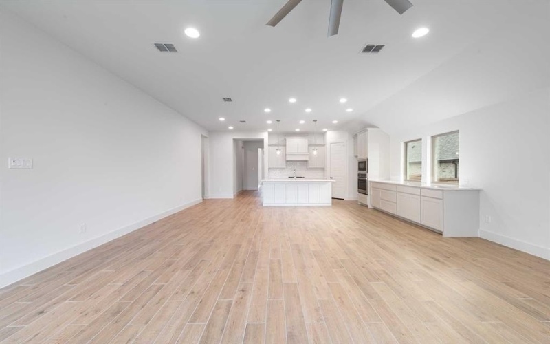 1218 Whitecliff Lane, Forney, TX 75126, 4 Bedrooms Bedrooms, ,3 BathroomsBathrooms,Residential,For Sale,1218 Whitecliff Lane,20873503