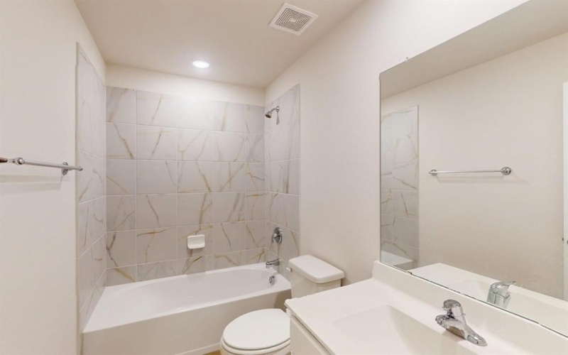 7508 Sunset Valley Lane, Denton, TX 76249, 4 Habitaciones Habitaciones , ,2 BañosBaños,Residential,En Venta,7508 Sunset Valley Lane,20859689