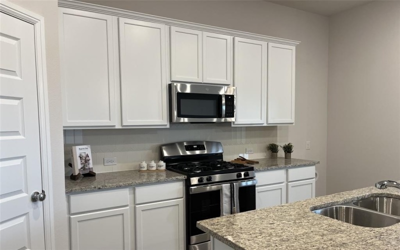 7508 Sunset Valley Lane, Denton, TX 76249, 4 Habitaciones Habitaciones , ,2 BañosBaños,Residential,En Venta,7508 Sunset Valley Lane,20859689