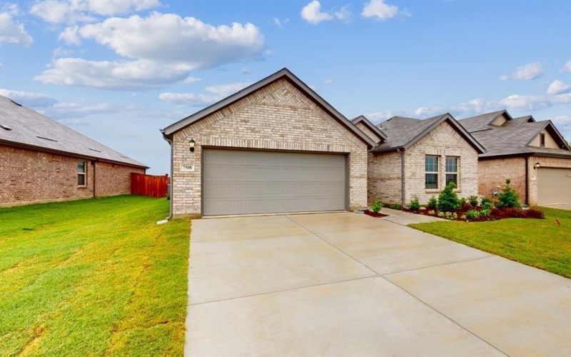 7508 Sunset Valley Lane, Denton, TX 76249, 4 Habitaciones Habitaciones , ,2 BañosBaños,Residential,En Venta,7508 Sunset Valley Lane,20859689