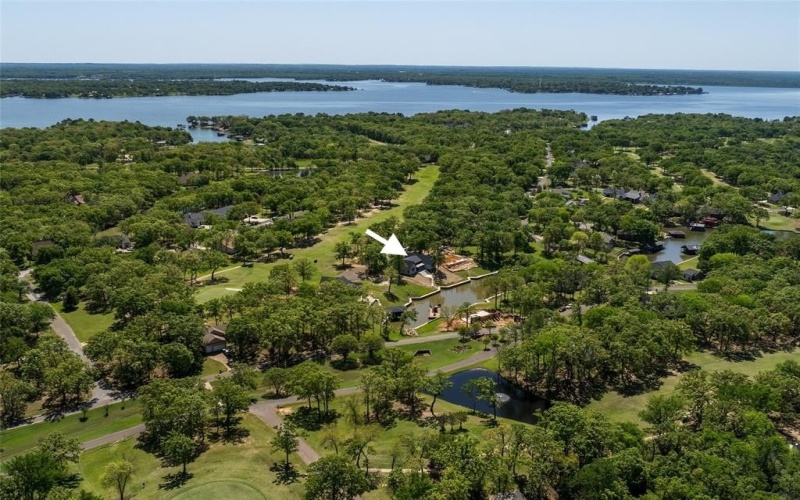 108 Deerhurst Lane, Mabank, TX 75156, 4 Habitaciones Habitaciones , ,3 BañosBaños,Residential,En Venta,108 Deerhurst Lane,20859815