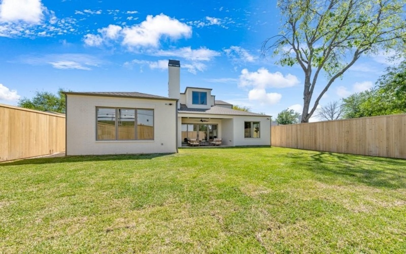 5031 Linnet Lane, Dallas, TX 75209, 4 Bedrooms Bedrooms, ,5 BathroomsBathrooms,Residential,For Sale,5031 Linnet Lane,20900068