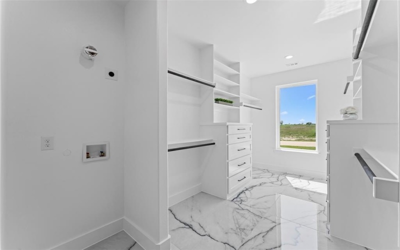 231 Marie Lane, Waxahachie, TX 75167, 4 Bedrooms Bedrooms, ,3 BathroomsBathrooms,Residential,For Sale,231 Marie Lane,20900257