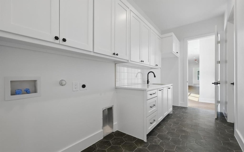 101 Ambrosia Lane, Heath, TX 75032, 4 Bedrooms Bedrooms, ,3 BathroomsBathrooms,Residential,For Sale,101 Ambrosia Lane,20883820