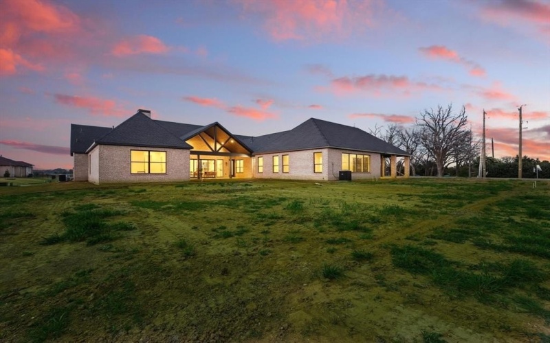 101 Ambrosia Lane, Heath, TX 75032, 4 Bedrooms Bedrooms, ,3 BathroomsBathrooms,Residential,For Sale,101 Ambrosia Lane,20883820