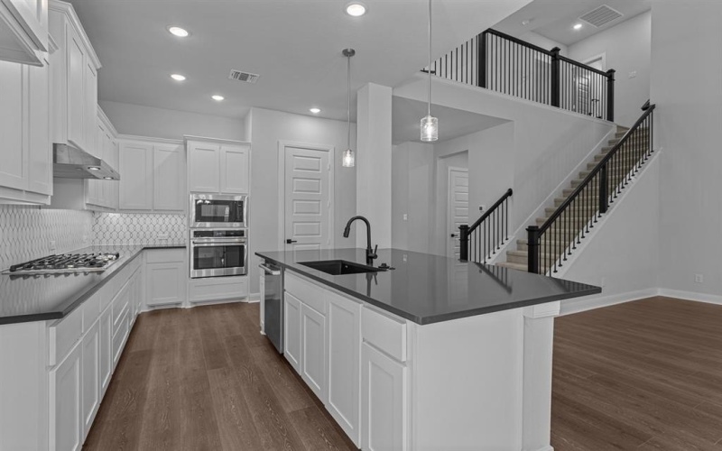 6224 Escarpment Drive, Fort Worth, TX 76112, 4 Bedrooms Bedrooms, ,3 BathroomsBathrooms,Residential,For Sale,6224 Escarpment Drive,20906275