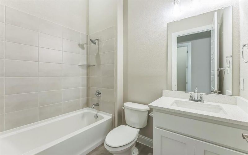 1215 Olive Drive, Mansfield, TX 76063, 4 Bedrooms Bedrooms, ,3 BathroomsBathrooms,Residential,For Sale,1215 Olive Drive,20893901