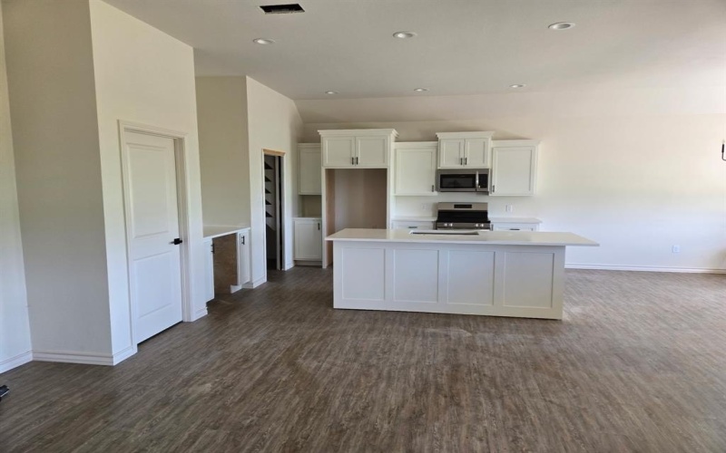 6942 Journey Lane, Abilene, TX 79606, 3 Bedrooms Bedrooms, ,2 BathroomsBathrooms,Residential,For Sale,6942 Journey Lane,20890605