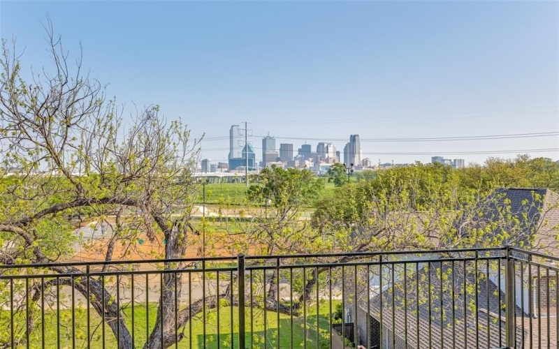 618 N Cliff, Dallas, TX 75203, 4 Bedrooms Bedrooms, ,2 BathroomsBathrooms,Residential,For Sale,618 N Cliff,20882700