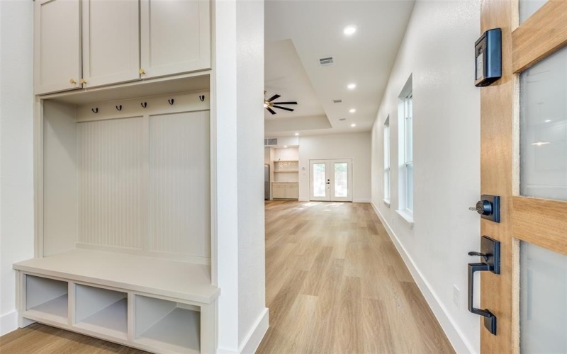 618 N Cliff, Dallas, TX 75203, 4 Bedrooms Bedrooms, ,2 BathroomsBathrooms,Residential,For Sale,618 N Cliff,20882700