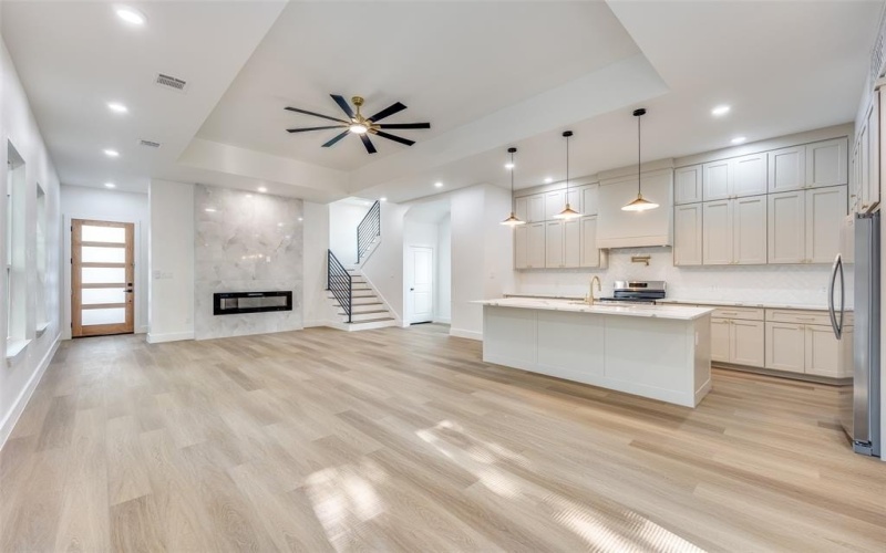 618 N Cliff, Dallas, TX 75203, 4 Bedrooms Bedrooms, ,2 BathroomsBathrooms,Residential,For Sale,618 N Cliff,20882700