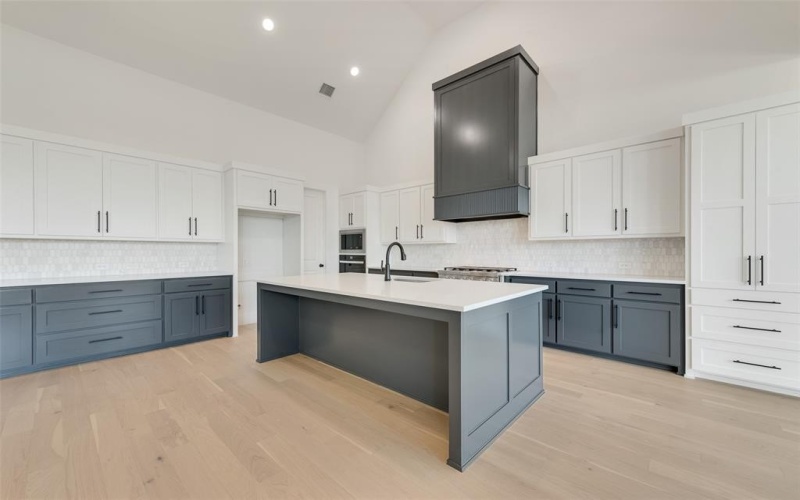 814 Montrose Drive, Rockwall, TX 75087, 4 Habitaciones Habitaciones , ,5 BañosBaños,Residential,En Venta,814 Montrose Drive,20888864