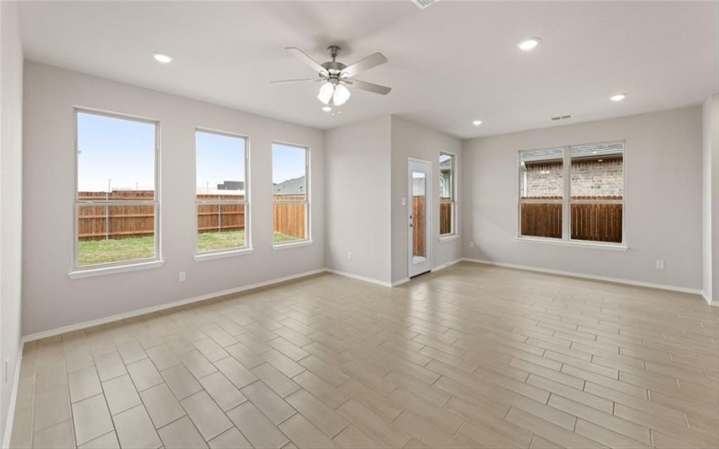 9037 Palafox Street, Royse City, TX 75189, 3 Bedrooms Bedrooms, ,2 BathroomsBathrooms,Residential,For Sale,9037 Palafox Street,20887050