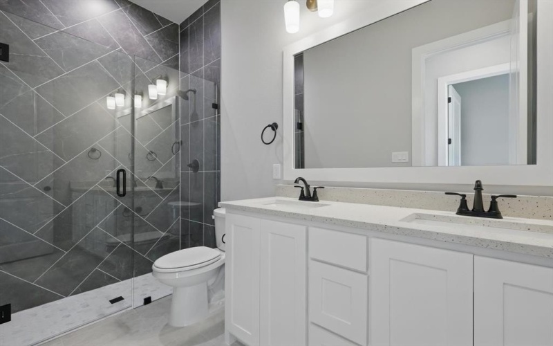 210 Everly Lane, Maypearl, TX 76084, 4 Bedrooms Bedrooms, ,2 BathroomsBathrooms,Residential,For Sale,210 Everly Lane,20892704