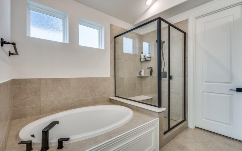 10482 Great Days Drive, Frisco, TX 75035, 4 Habitaciones Habitaciones , ,5 BañosBaños,Residential,En Venta,10482 Great Days Drive,20899165