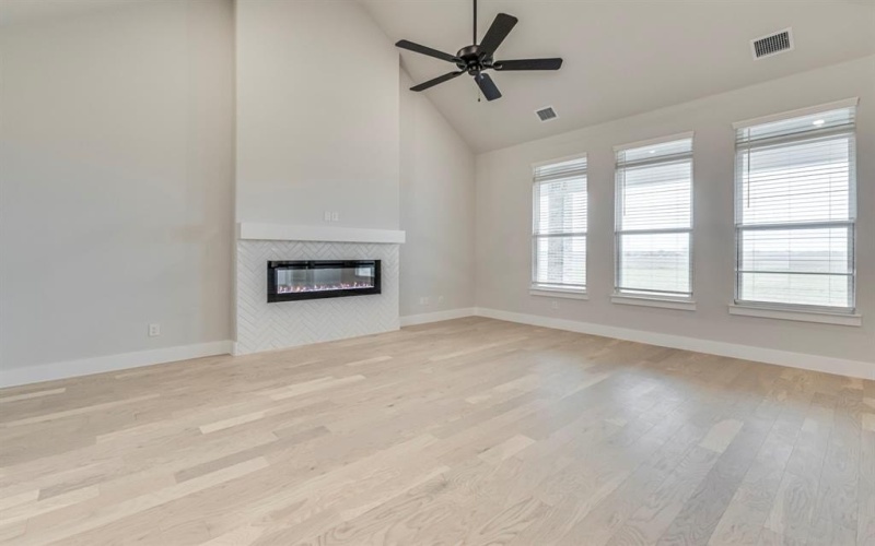 211 Lakota Parkway, Waxahachie, TX 75165, 4 Habitaciones Habitaciones , ,3 BañosBaños,Residential,En Venta,211 Lakota Parkway,20889132