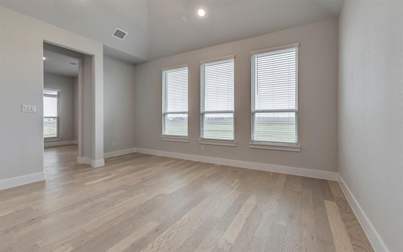 211 Lakota Parkway, Waxahachie, TX 75165, 4 Habitaciones Habitaciones , ,3 BañosBaños,Residential,En Venta,211 Lakota Parkway,20889132