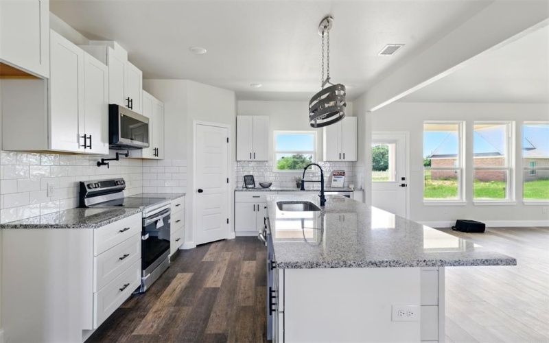 3200 County Road 310, Cleburne, TX 76031, 4 Habitaciones Habitaciones , ,2 BañosBaños,Residential,En Venta,3200 County Road 310,20892843