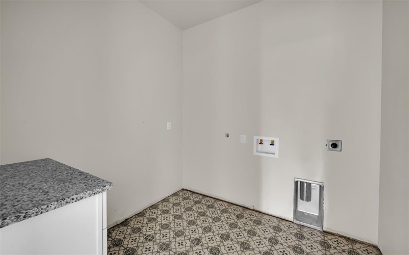 3200 County Road 310, Cleburne, TX 76031, 4 Habitaciones Habitaciones , ,2 BañosBaños,Residential,En Venta,3200 County Road 310,20892843