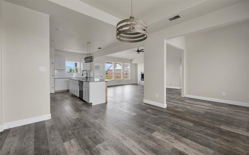 3200 County Road 310, Cleburne, TX 76031, 4 Habitaciones Habitaciones , ,2 BañosBaños,Residential,En Venta,3200 County Road 310,20892843