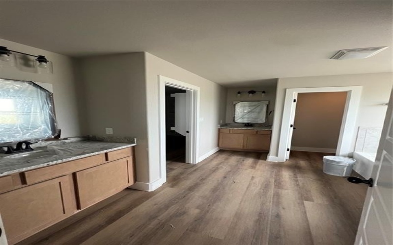 4304 Hummingbird Drive, Sherman, TX 75092, 3 Bedrooms Bedrooms, ,2 BathroomsBathrooms,Residential,For Sale,4304 Hummingbird Drive,20907656