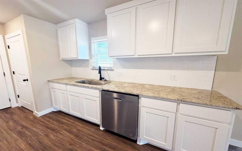 2385 Miller Street, Denison, TX 75020, 3 Bedrooms Bedrooms, ,2 BathroomsBathrooms,Residential,For Sale,2385 Miller Street,20907880