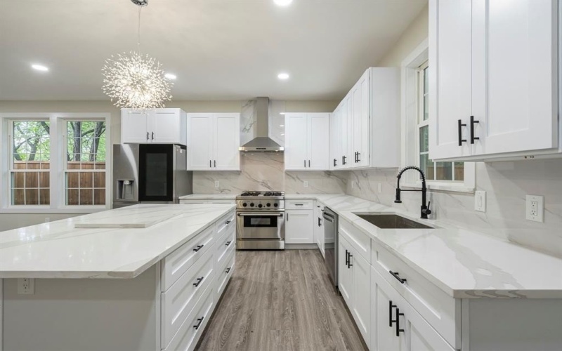 518 S Cockrell Hill Road, Cockrell Hill, TX 75211, 3 Bedrooms Bedrooms, ,2 BathroomsBathrooms,Residential,For Sale,518 S Cockrell Hill Road,20920717